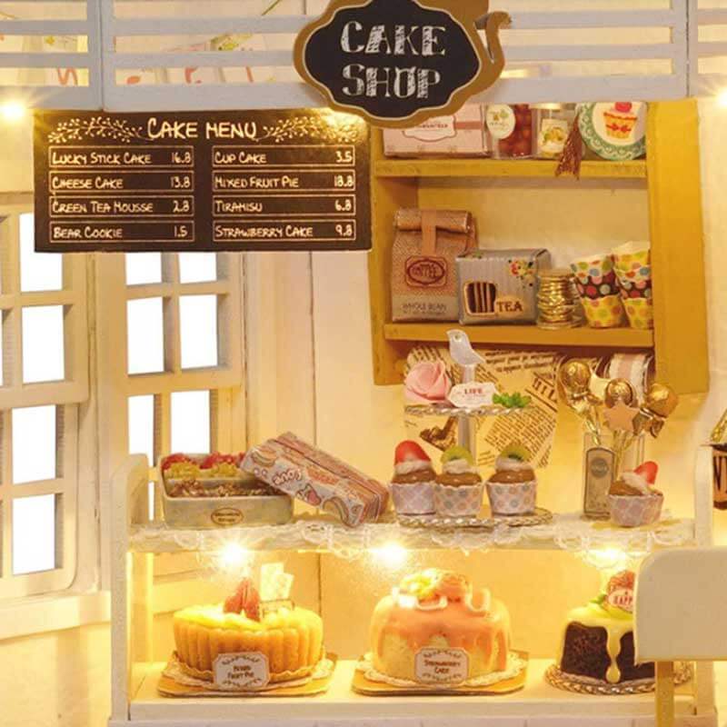 Amy's Cake Diary DIY Miniature Dollhouse_Description_2