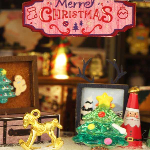 Christmas Wonderland DIY Miniature Dollhouse_Description_4