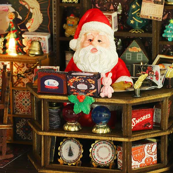 Christmas Wonderland DIY Miniature Dollhouse_Description_6