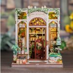 City Walk Stackable DIY Miniature Dollhouse_Life_Bookshop_2