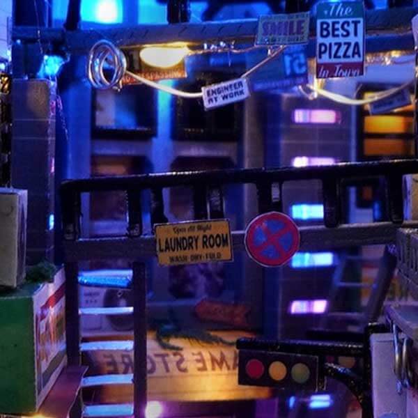 Cyberpunk World Book Nook Miniature Dollhouse_Description_3