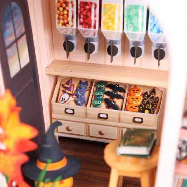 Halloween Cottage 3D Paper Puzzle_Description_2