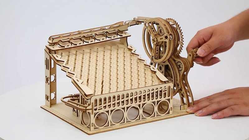 Rolling Rapids Marble Run 3D Wooden Puzzle_Description_1
